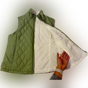 Reversible Vest. Olive Green/Soft White. Pairs Beautifully With Jeans!